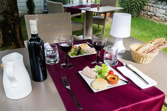 Logis Hotel Grangier Saint-Sozy Εξωτερικό φωτογραφία